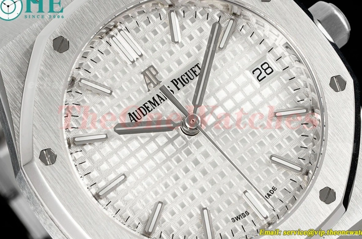 Royal Oak ZF 77350 Ladies SS A5800 White 34mm SS 0105